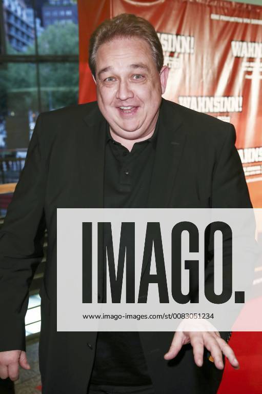 Oliver Kalkhofe at the premiere of the musical Wahnsinn in the theater at Potsdamer Platz Berlin 02 05 2018 Foto:xJ.xQuinternx xFuturexImage
