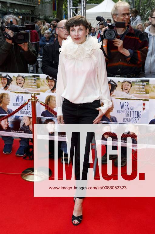 Meret Becker at the premiere of the movie Who actually invented love in the Lichtburg Essen 02 05 2018 Foto:xC.xFuturexImage
