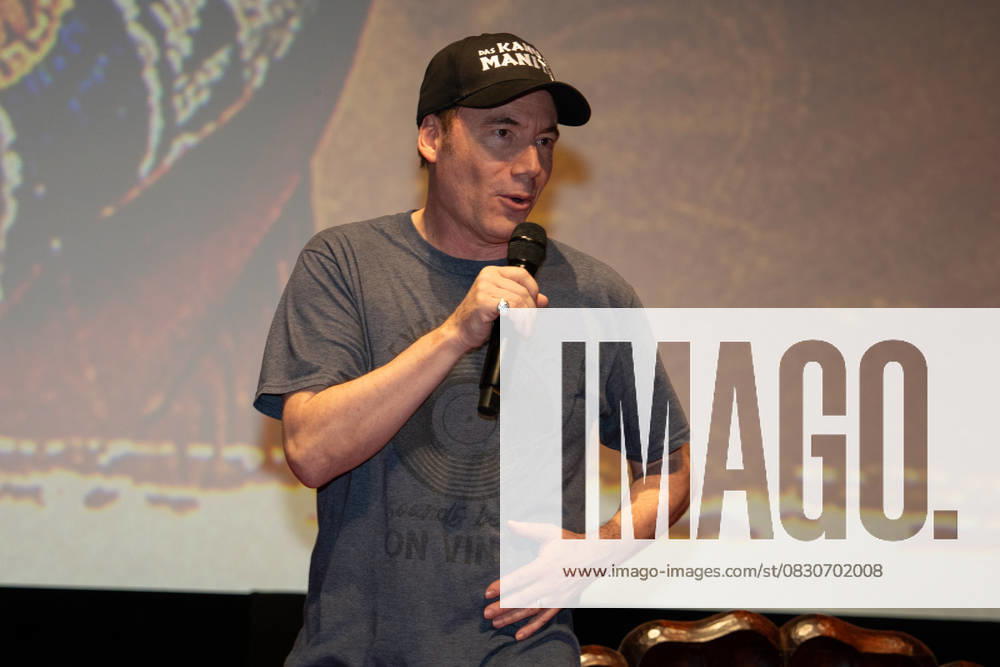 Cinema premiere, Manitous Canoe, Michael Bully Herbig, Rick Kavanian, Christian Tramitz, film premiere, Europa Park, Voltron 4D, red carpet, film launch, comedy, western parody, Bullyparade, actor, director, screenwriter, press event, summer vacatio