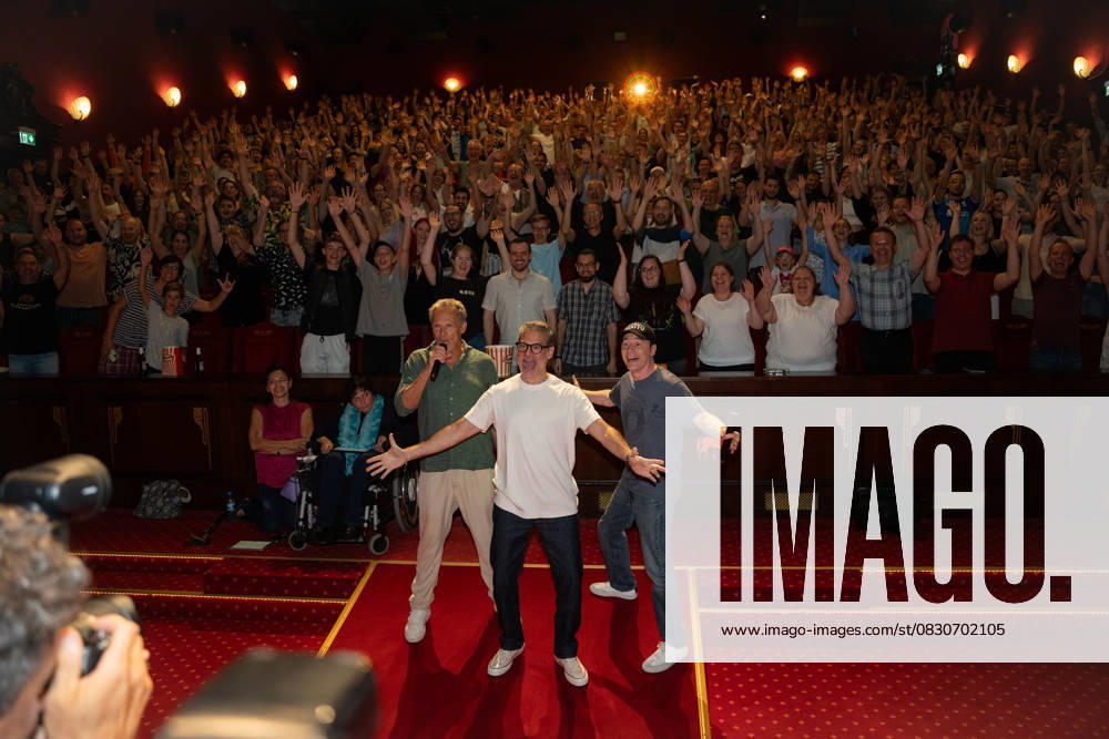 Cinema premiere, Manitous Canoe, Michael Bully Herbig, Rick Kavanian, Christian Tramitz, film premiere, Europa Park, Voltron 4D, red carpet, film launch, comedy, western parody, Bullyparade, actor, director, screenwriter, press event, summer vacatio