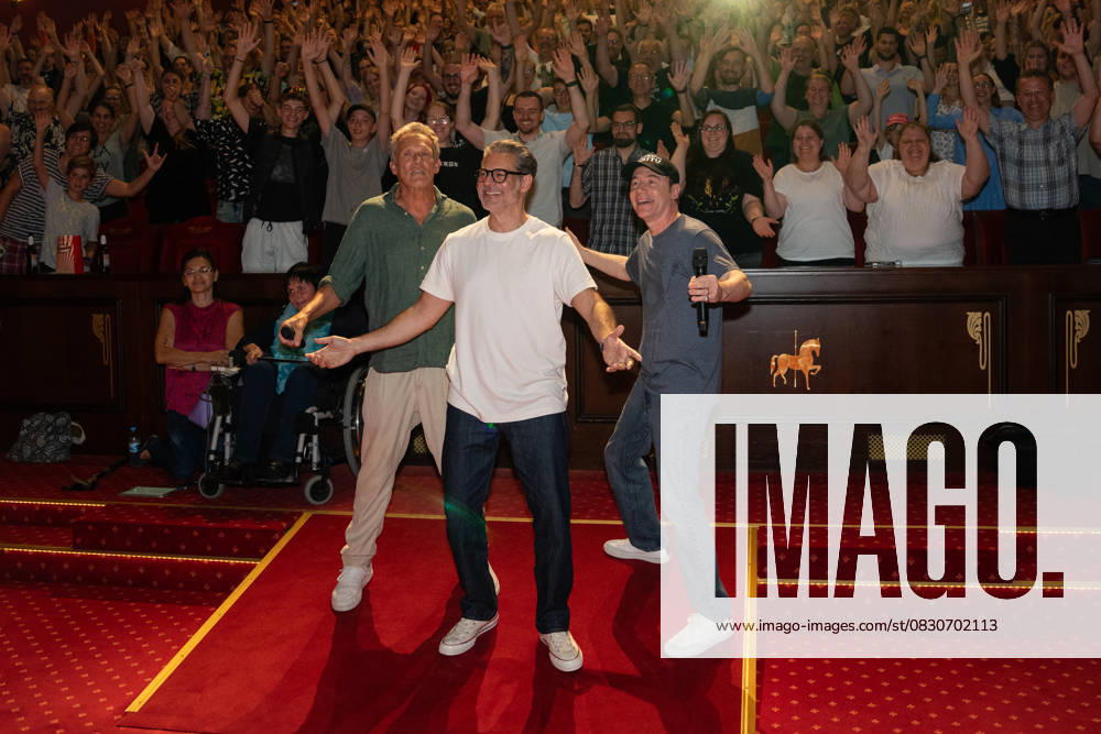 Cinema premiere, Manitous Canoe, Michael Bully Herbig, Rick Kavanian, Christian Tramitz, film premiere, Europa Park, Voltron 4D, red carpet, film launch, comedy, western parody, Bullyparade, actor, director, screenwriter, press event, summer vacatio