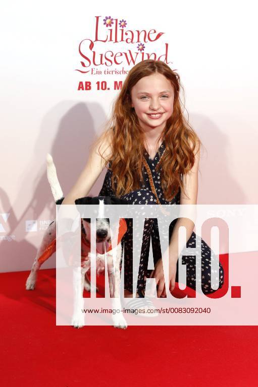Malu Leicher with film dog Bonsai at the premiere of the movie Liliane Susewind An Animal Adventure in the Cinedom Cologne 06 05 2018 Foto:xC.xFuturexImage