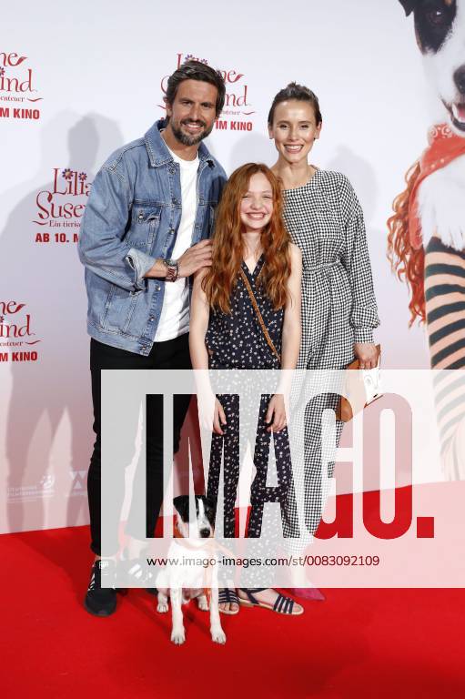 Tom Beck Malu Leicher Peri master builder and movie dog Bonsai at the premiere of the movie Liliane Susewind An animal adventure in the Cinedom Cologne 06 05 2018 Foto:xC.xFuturexImage