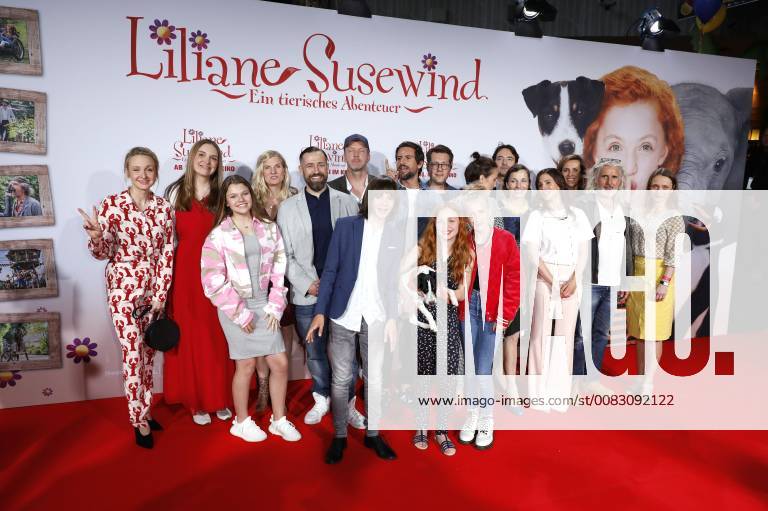 Leslie Clio Tanya Stewner Faye Montana Maike Haas Citizen Lars Dietrich Aaron Kissiov Stefan Raiser Malu Leicher with film dog Bonsai Tom Beck Felix Zackor Felice Ahrens Peri Builder Meret Becker Martin Bachmann Aylin Tezel Eva van Leeuwen Joachim Masannek Christina Bentlage at the premiere of the movie Liliane Susewind An animal Adventure in the Cinedom Cologne 06 05 2018 Foto:xC.xFuturexImage