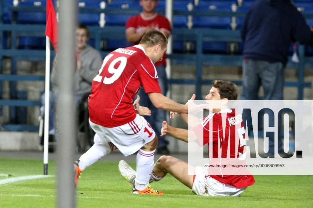 Champions League Qualification - Wisla Krakow - PFC Litex Lovech - Celebration of PATRYK MALECKI (L), MAOR MELIKSON (R) - 20110803CSPW5013 o0 Fussball