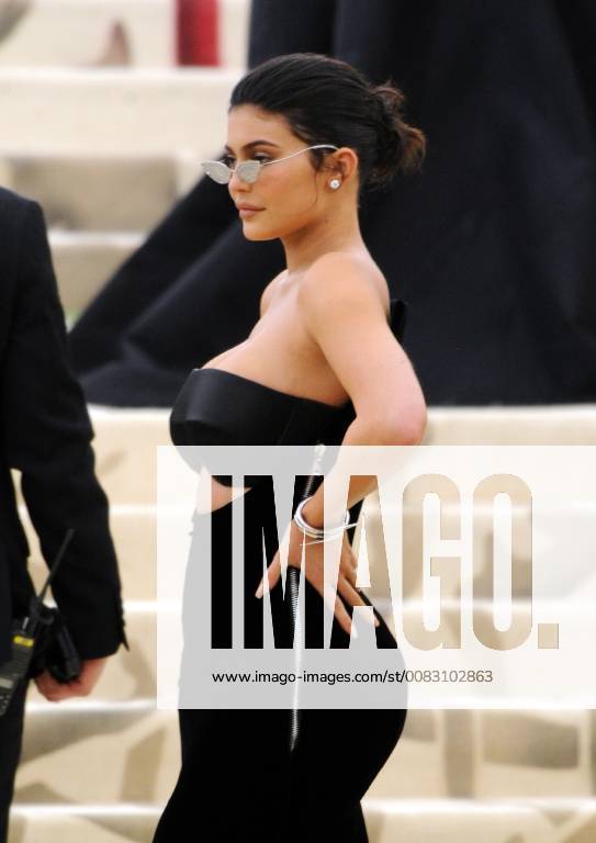 NEW YORK, NY - MAY 7: Kylie Jenner at the Heavenly Bodies: Fashion & The Catholic Imagination Costume Institute Gala on May 7, 2018 in New York City.