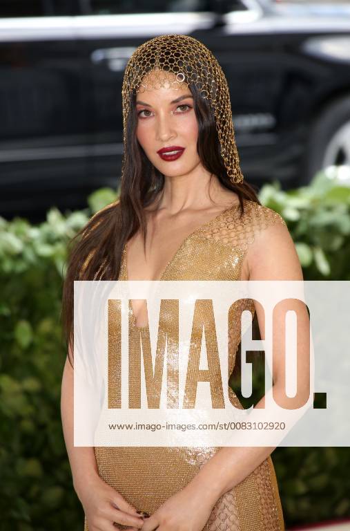 New York, N.Y, USA - OLIVIA MUNN attends the Metropolitan Museum of Art Costume Institute Benefit with exhibition of Heavenly Bodies: Fashion and the Catholic Imagination .The Met Museum, NYC.May 7, 2018.Photos by , Globe Photos Inc. New York USA - ZUMAms4_ 20180507_zaa_ms4_102