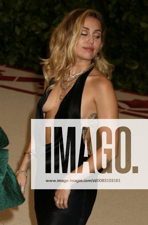 New York City, New York, U.S. - Singer MILEY CYRUS attends the Costume Institute Benefit celebrating the opening of Heavenly Bodies: Fashion and the Catholic Imagination exhibit held at at The Metropolitan Museum of Art. New York City U.S. - ZUMAk03_ 20180507_zaf_k03_512