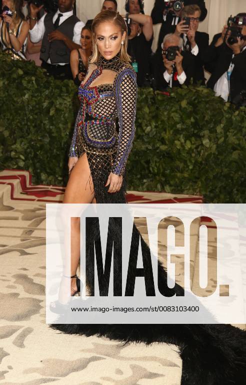 New York City, New York, U.S. - JENNIFER LOPEZ attends the Costume Institute Benefit celebrating the opening of Heavenly Bodies: Fashion and the Catholic Imagination exhibit held at at The Metropolitan Museum of Art. New York City U.S. - ZUMAk03_ 20180507_zaf_k03_586