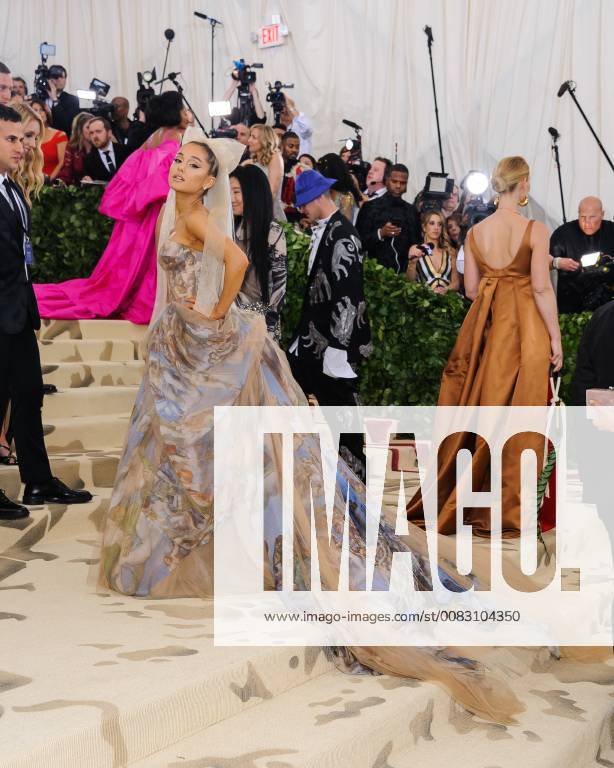 New York, NY, U.S. - 07 May 2018 - New York, New York - Ariana Grande. 2018 Metropolitan Museum of Art Costume Institute Gala: Heavenly Bodies: Fashion and the Catholic Imagination. Photo Credit: Christopher Smith AdMedia New York U.S. - ZUMAa123 20180507_zaa_a123_146