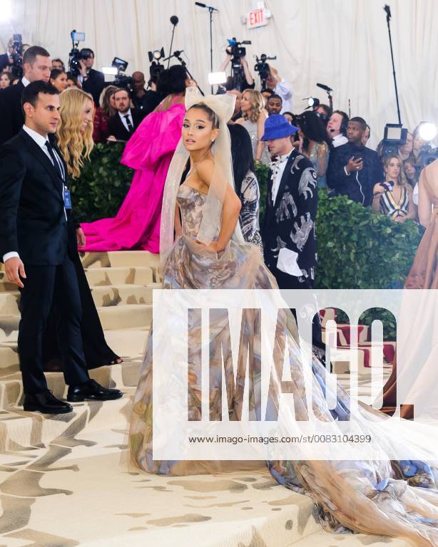 New York, NY, U.S. - 07 May 2018 - New York, New York - Ariana Grande. 2018 Metropolitan Museum of Art Costume Institute Gala: Heavenly Bodies: Fashion and the Catholic Imagination. Photo Credit: Christopher Smith AdMedia New York U.S. - ZUMAa123 20180507_zaa_a123_149