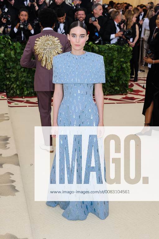 New York, NY, U.S. - 07 May 2018 - New York, New York - Rooney Mara. 2018 Metropolitan Museum of Art Costume Institute Gala: Heavenly Bodies: Fashion and the Catholic Imagination. Photo Credit: Christopher Smith AdMedia New York U.S. - ZUMAa123 20180507_zaa_a123_189