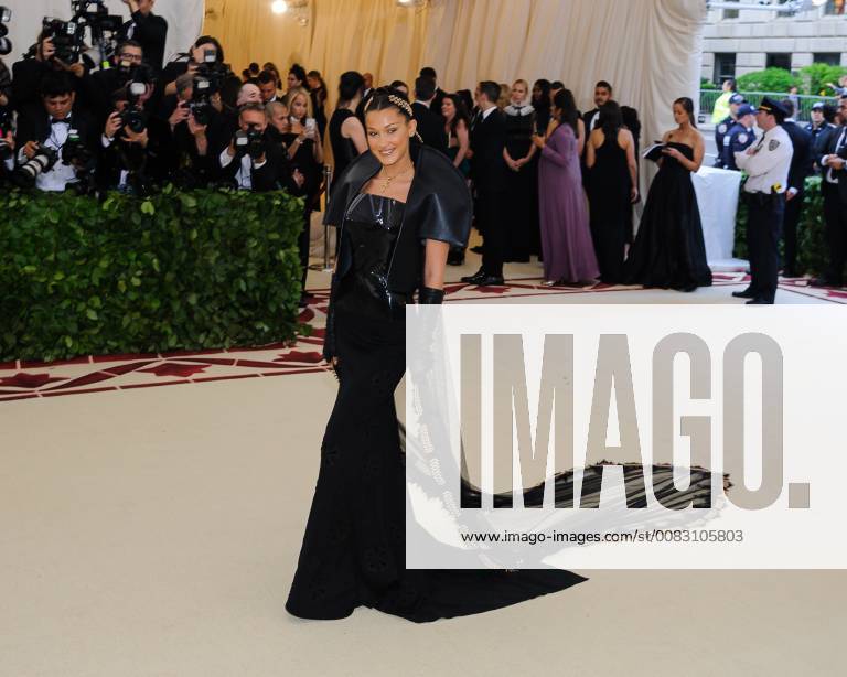 New York, NY, U.S. - 07 May 2018 - New York, New York - Bella Hadid. 2018 Metropolitan Museum of Art Costume Institute Gala: Heavenly Bodies: Fashion and the Catholic Imagination. Photo Credit: Christopher Smith AdMedia New York U.S. - ZUMAa123 20180507_zaa_a123_314