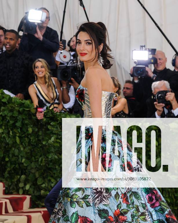 New York, NY, U.S. - 07 May 2018 - New York, New York - Amal Clooney. 2018 Metropolitan Museum of Art Costume Institute Gala: Heavenly Bodies: Fashion and the Catholic Imagination. Photo Credit: Christopher Smith AdMedia New York U.S. - ZUMAa123 20180507_zaa_a123_340