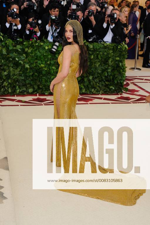 New York, NY, U.S. - 07 May 2018 - New York, New York - Olivia Munn. 2018 Metropolitan Museum of Art Costume Institute Gala: Heavenly Bodies: Fashion and the Catholic Imagination. Photo Credit: Christopher Smith AdMedia New York U.S. - ZUMAa123 20180507_zaa_a123_331