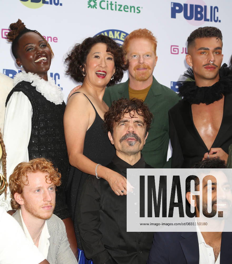 Opening Night of Shakespeare in the Park s Twelfth Night in Central Park Featuring: Lupita Nyong o, Sandra Oh, Tyler Ferguson, Peter Dinklage Where: New York City, New York, United States When: 21 Aug 2025 Credit: Adam Nemser INSTARimages . NOT FOR USE BY NEWSPAPERS BASED IN THE UK.