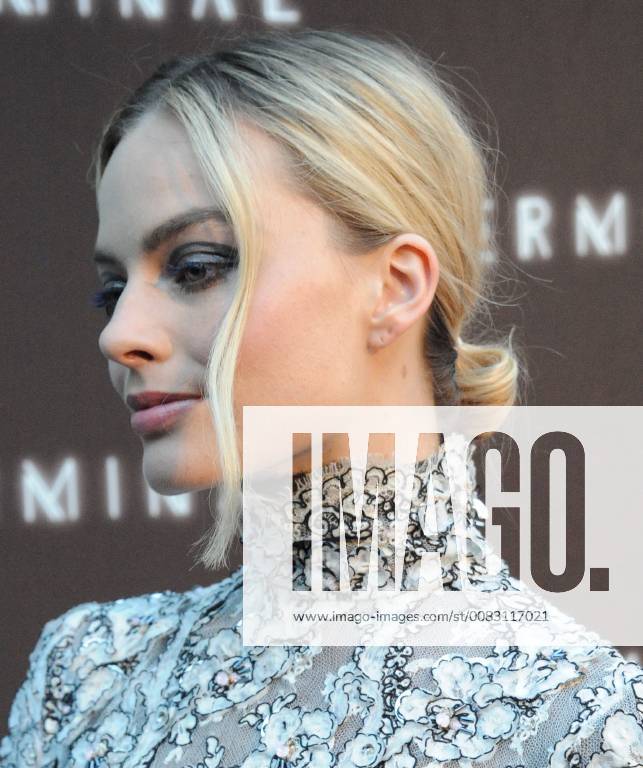 Hollywood, California, U.S. - Margot Robbie attends The Los Angeles Premiere of TERMINAL held at the Arclight Theater in Hollywood, California on May 8, 2018. 2018 Hollywood U.S. - ZUMAl86_ 20180508_zaf_l86_057