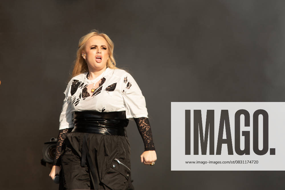 Actress Rebel Wilson makes an appearance on the main stage at Reading Festival with The Kooks and sings a cover of Gangsta Paradise to the stunned audience.