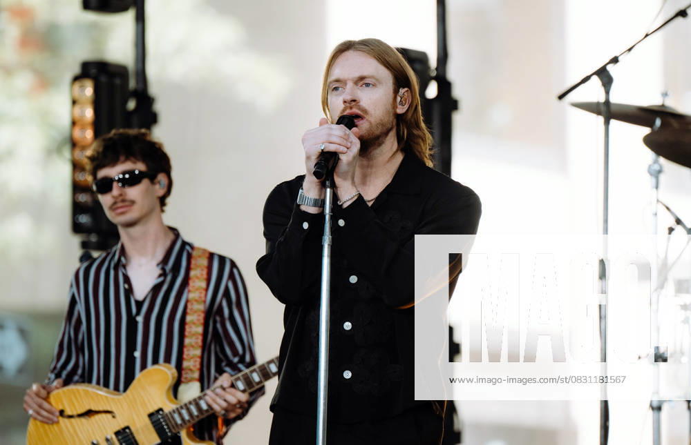 FINNEAS aka Finneas Baird O Connell performs at The Today Show 2025 Citi Concert Series at Rockefeller Plaza in New York. Dinara Khairova Zuma Press August 22, 2025 New York United States - ZUMAp281 20250822_zea_p281_010