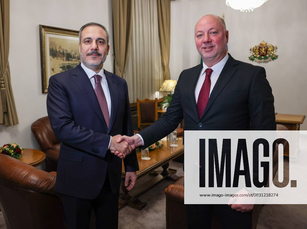 Turkish Foreign Minister Hakan Fidan in Bulgaria SOFIA, BULGARIA - JANUARY 30: Turkish Foreign Minister Hakan Fidan (L) meets with Bulgarian Parliament Speaker Rosen Jelyazkov (R) in Sofia, Bulgaria on January 30, 2024. Bulgaria World. Editorial use only. Please get in touch for any other usage.
