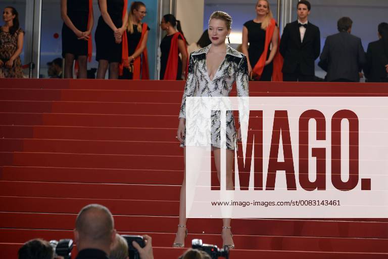 71eme Festival International du Film de Cannes. Montée des marches du film Cold War . 71th International Cannes Film Festival. Red Carpet of Cold War movie. 226344 2018-05-10 Cannes France Seydoux, Léa