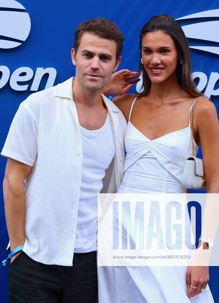 Celebs at the US Open 2025 - Arrival Paul Wesley and Natalie Kuckenburg arrive at the US Open, USTA Billie Jean King National Tennis Center in New York on August 25, 2025. Photo by Charles Guerin ABACAPRESS.COM New York City NY United Arab Emirates