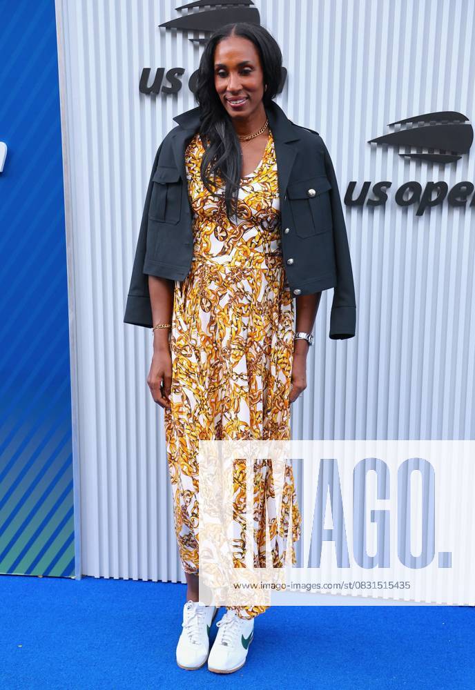 Celebs at the US Open 2025 - Arrival Guest arrives at the US Open, USTA Billie Jean King National Tennis Center in New York on August 25, 2025. Photo by Charles Guerin ABACAPRESS.COM New York City NY United Arab Emirates
