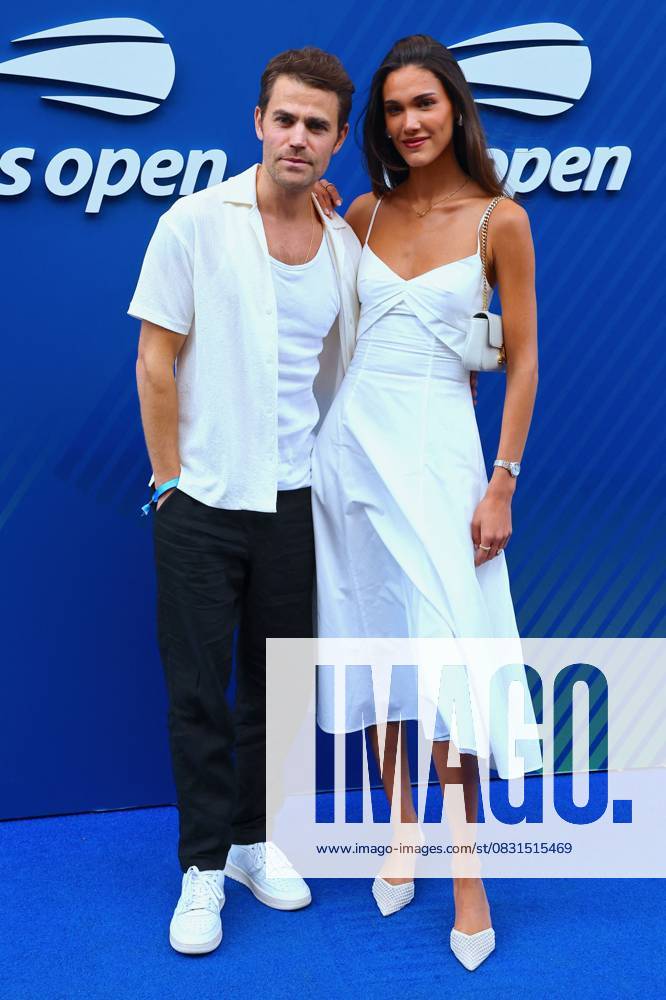Celebs at the US Open 2025 - Arrival Paul Wesley and Natalie Kuckenburg arrive at the US Open, USTA Billie Jean King National Tennis Center in New York on August 25, 2025. Photo by Charles Guerin ABACAPRESS.COM New York City NY United Arab Emirates