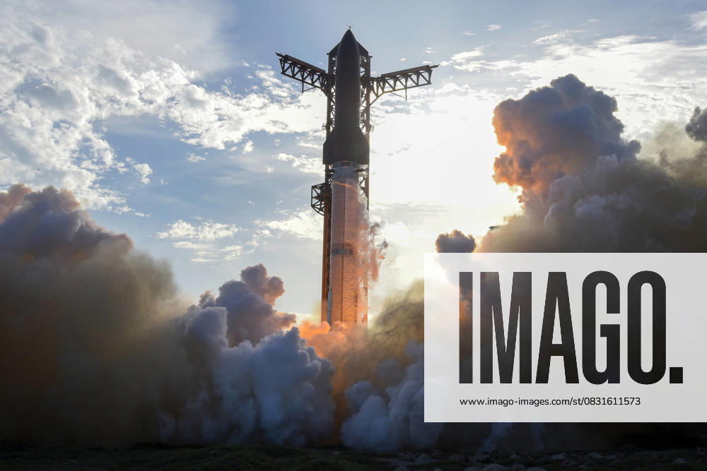 A SpaceX Starship rocket launches at 6:30 PM CDT on its tenth flight test from Launch Complex 1 at Starbase, Texas on Tuesday August 26, 2025. SpaceX plans to conduct a series of tests during the mission which it has yet to perform during earlier flights. SBP20250826027 JOExMARINO