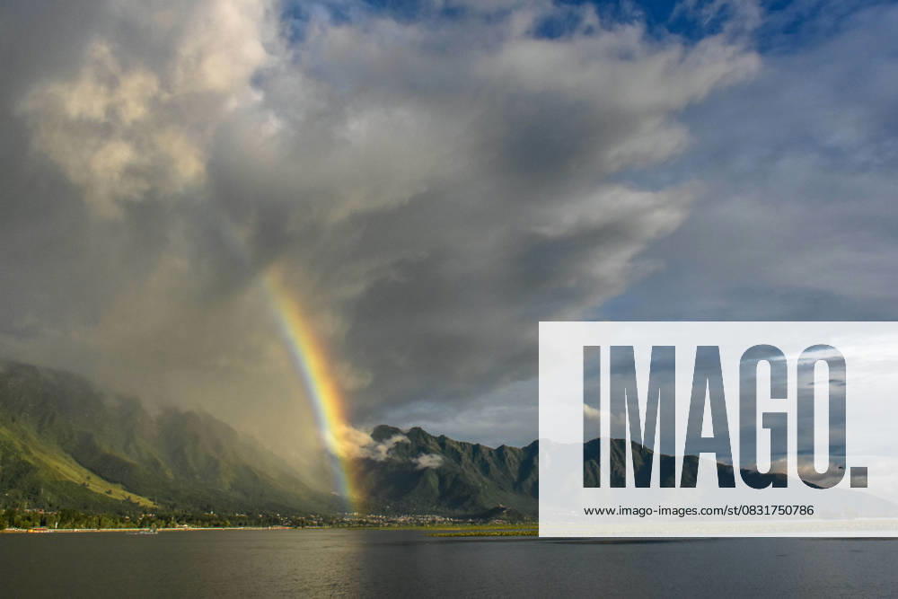 Rainbow appears after flash floods hit Jammu & Kashmir in India - 28 Aug 2025 A rainbow appears over the world-famous Dal Lake after heavy rainfall triggered flash floods and landslides in Jammu and Kashmir. Jammu and Kashmir residents took a breath of some relief as they witnessed sunshine following three days of continuous heavy rainfall across the state. The Jammu-Srinagar national highway was closed for traffic for the third consecutive day due to multiple landslides triggered by heavy rains. The death toll in the rain-ravaged Jammu and Kashmir rose to 41. Srinagar India