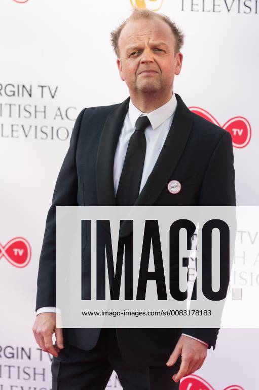 London, London, UK - London, UK. TOBY JONES arrives for the Virgin TV British Academy (BAFTA) Television Awards. London UK - ZUMAl94_ 20180513_zaf_l94_098