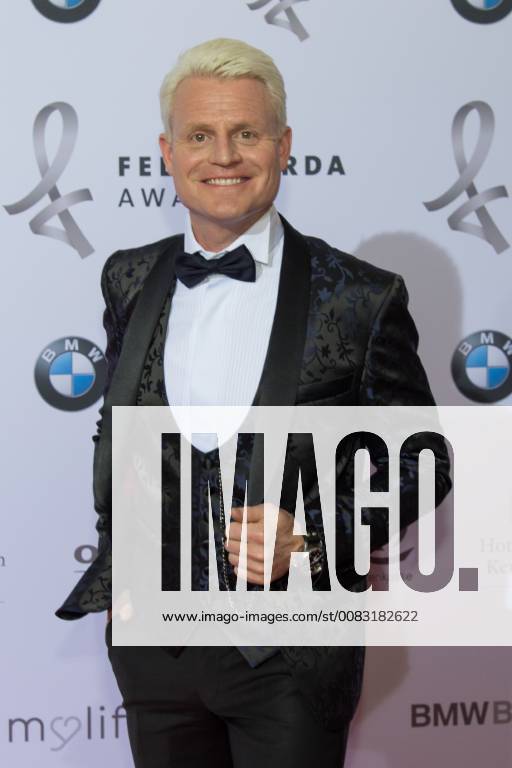 Berlin GER Berlin Felix Burda Award Hotel Adlon Kempinski Guido Cantz Selfie 13 05 2018 Felix Burda Award 2018