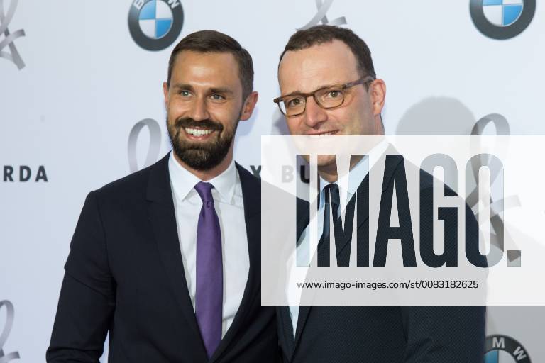 Berlin GER Berlin Felix Burda Award Hotel Adlon Kempinski Jens Spahn and partner Daniel Funke 13 05 2018 Felix Burda Award 2018