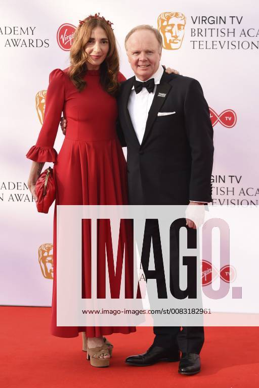 Jason Watkins with wife Clara Francis attending the British Academy Television Awards 2018 at the Royal Festival Hall London 13 05 2018 Jason Watkins with wife Clara Francis Foto:xS.xFuturexImage