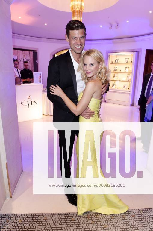 Sonja Kiefer with friend Cedric Schwarz at the presentation of the Felix Burda Award 2018 at the Hotel Adlon Kempinski Berlin 13 05 2018 Foto:xF.xFuturexImage