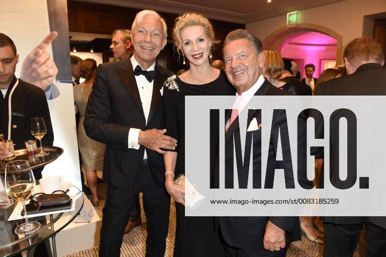 Jo Groebel Grit Weiss and Jörg Woltmann at the presentation of the Felix Burda Award 2018 at the Hotel Adlon Kempinski Berlin 13 05 2018 Foto:xF.xFuturexImage