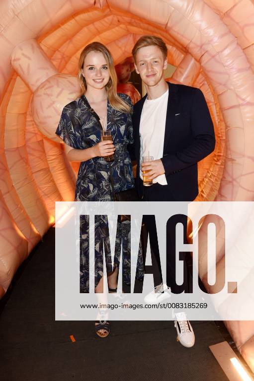 Larissa Sophie Römer and Timur Bartels at the presentation of the Felix Burda Award 2018 at the Hotel Adlon Kempinski Berlin 13 05 2018 Foto:xF.xFuturexImage