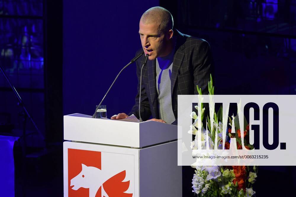 Benjamin von Stuckrad Barre Laudation for Inga Humpe 30 years Fred Jay Award ceremony in Berlin in the Columbiahalle on 15 05 2018