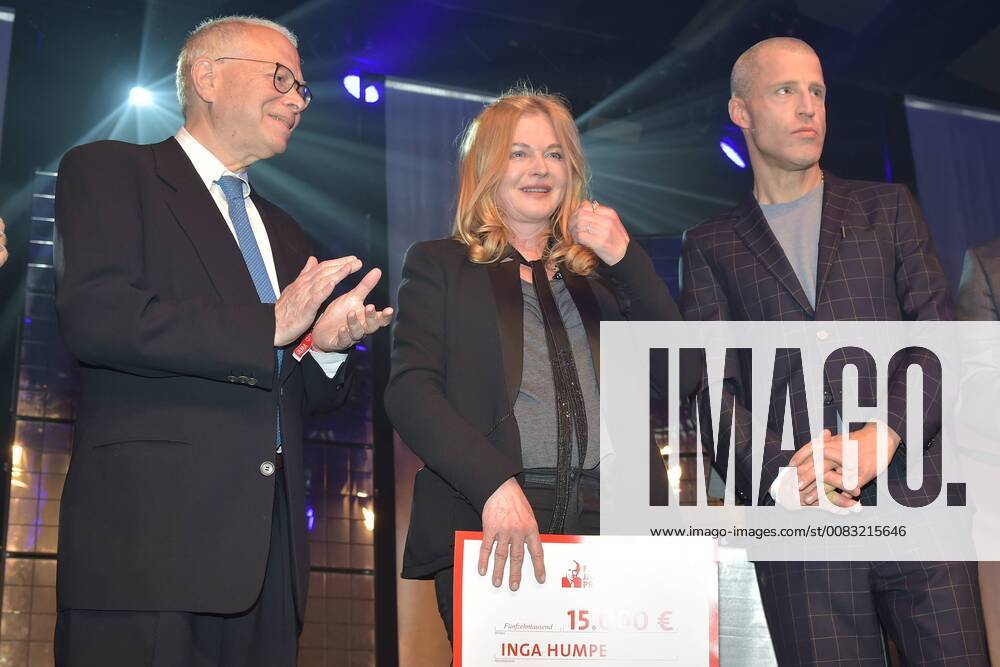 Dr Michael Jacobson Son of Fred Jay Inga Humpe Fred Jay Prize winner 2018 Benjamin von Stuttrad Barre Laudator 30 years Fred Jay Award ceremony in Berlin in the Columbiahalle on 15 05 2018