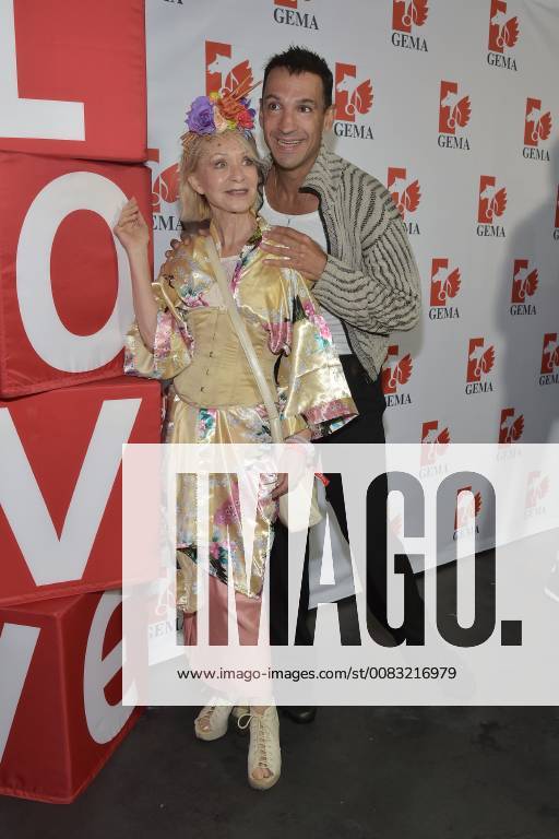 Monella Caspar and Benny Hiller Schwarzblond 30 years Fred Jay Award ceremony in Berlin in the Columbiahalle on 15 05 2018