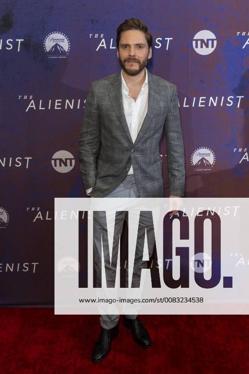 USA: Emmy for your consideration event for TNT The Daniel Bruhl attends Emmy for your consideration event for TNT The Alienist at 92nd street Y New York New York United States 92nd street Y LevxRadin