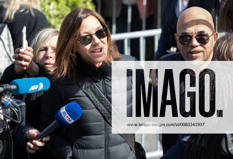 Zazie (Isabelle Marie Anne de Truchis de Varennes) and Patrick Obispo arrive for the funeral ceremony for Belgian singer Maurane (Claudine Luypaerts) Thursday 17 May 2018 in Brussels. Maurane was found dead in her home on May 7th, she was 57 years old. BENOITxDOPPAGNE 05347597