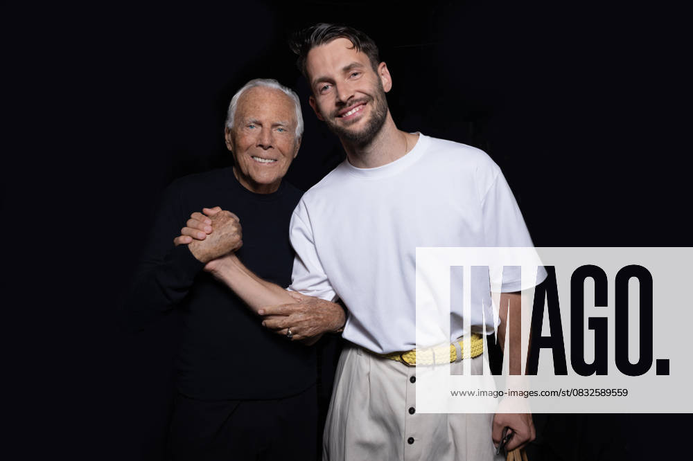 Event: (id=131229) Parigi Alta Moda Donna A I 24-25; Giorgio Armani Con Ospiti. Location: Francia Parigi Palais De Tokyo. People: Armani Giorgio, Porte Jacquemus Simon. Event: (id=131229) Parigi Alta Moda Donna A I 24-25; Giorgio Armani Con Ospiti. Location: Francia Parigi Palais De Tokyo. People: Armani Giorgio, Porte Jacquemus Simon. ShootID=5364800 EventID=131229 Date=25 06 24 Francia Parigi Palais De Tokyo