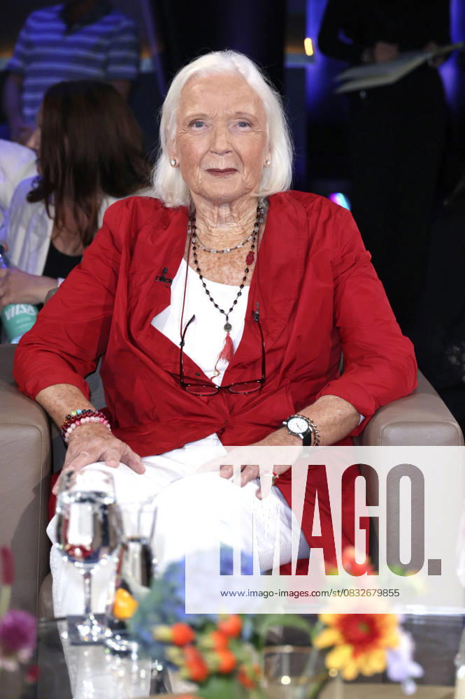 Gabriele von Arnim at the recording of the NDR Talk Show in the NDR television studio Lokstedt Hamburg, 05 09 2025 Foto:xFuturexImagex ndr_talk0509_5872