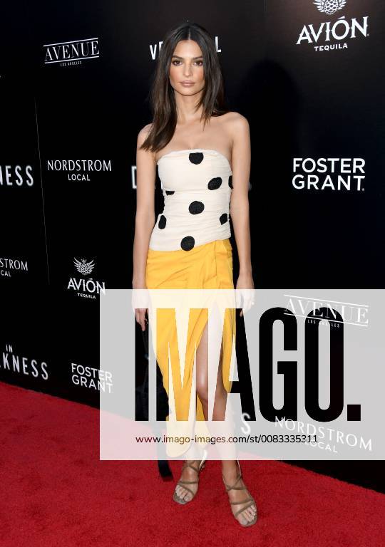 Hollywood, CA, U.S. - 23 May 2018 - Hollywood, California - Emily Ratajkowski. . In Darkness Los Angeles Angeles Premiere held at ArcLight Hollywood . Photo Credit: AdMedia Hollywood U.S. - ZUMAa123 20180523_zaa_a123_083