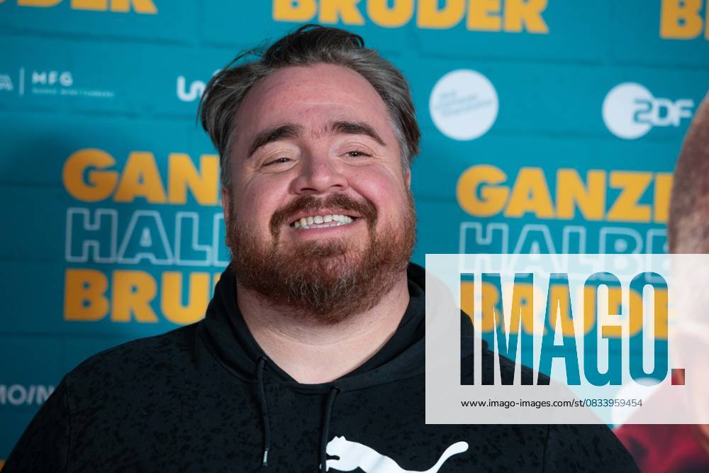 Tristan SEITH, actor, red carpet, red carpet show, arrival, arrival, movie premiere GANZER HALBER BRUDER on 15 09 2025 at the Cinedom cinema in Cologne,