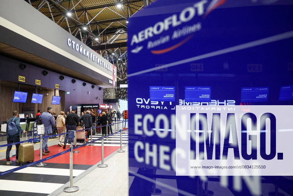 RUSSIA, MOSCOW REGION - SEPTEMBER 17, 2025: Travelers check in for an Aeroflot flight to Krasnodar at Sheremetyevo International Airport. On 11 September 2025, Krasnodar International Airport resumed operations, with the first civil flight since 2022 expected to land there on September 17. Sofya Sandurskaya TASS 84063471