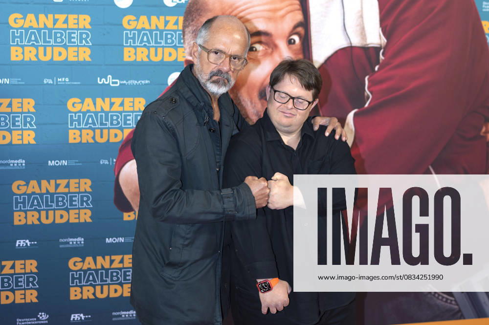 Christoph Maria Herbst and Nico Randel at the premiere of the feature film Ganzer halber Bruder at Holi Kino Hamburg, 17 09 2025 Foto:xK.xRichter xFuturexImagex bruder_hh_5951