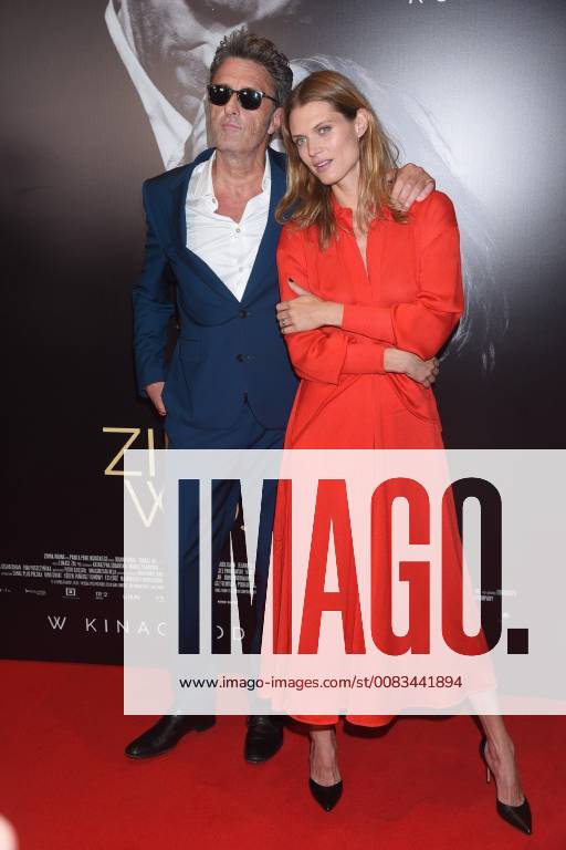 Polish premiere of Cold War (Zimna wojna) directed by Pawel Pawlikowski in Warsaw PAWLIKOWSKI PAWEL BELA MALGORZATA Polish premiere of Cold War (Zimna wojna) directed by Pawel Pawlikowski that competed for the Palme d Or at the 2018 Cannes Film Festival is held on May 28, 2018 in Warsaw, Poland. At Cannes, Pawlikowski won the award for Best Director. EN_01322274_0140