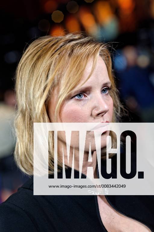 Polish premiere of Cold War (Zimna wojna) directed by Pawel Pawlikowski in Warsaw Joanna Kulig Polish premiere of Cold War (Zimna wojna) directed by Pawel Pawlikowski that competed for the Palme d Or at the 2018 Cannes Film Festival is held on May 28, 2018 in Warsaw, Poland. At Cannes, Pawlikowski won the award for Best Director. EN_01322282_0125